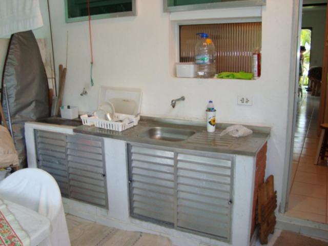 Pe Na Areia Na Toninhas, Wimbledon, Direto Na Areia, O Da Regiao, Completo, 5 Estrelas ! * Ubatuba